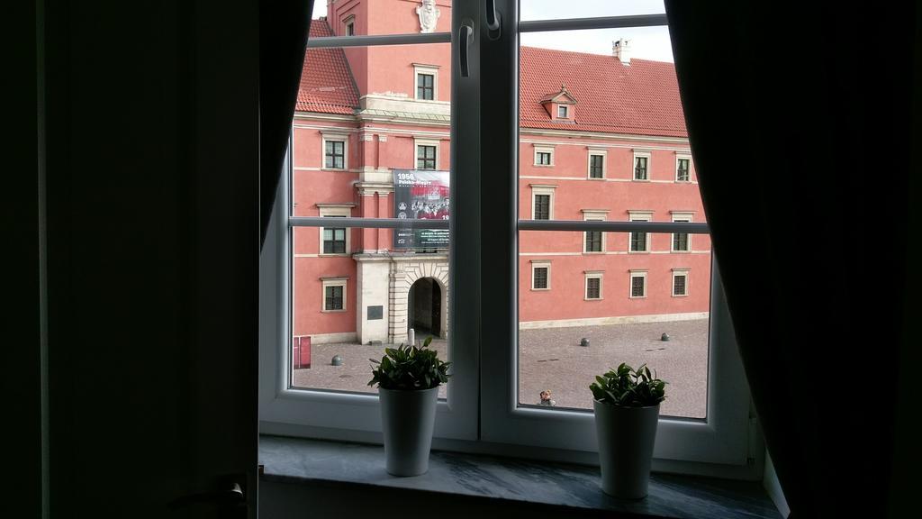 Zamkowy Apartment Old Town วอร์ซอ ภายนอก รูปภาพ